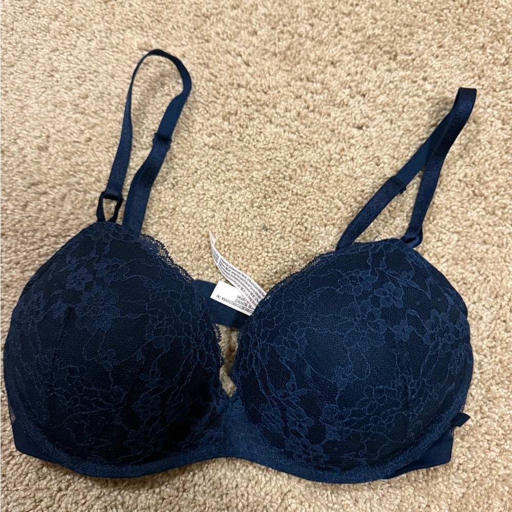 Victoria's Secret Navy Lace Bra